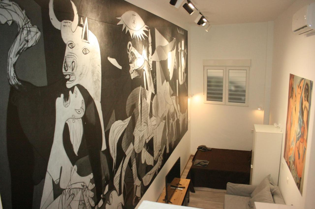 Golondrinas De Malaga "Apartamentos Con Mucho Arte" Y Terraza Solarium En Coliving Ngoại thất bức ảnh