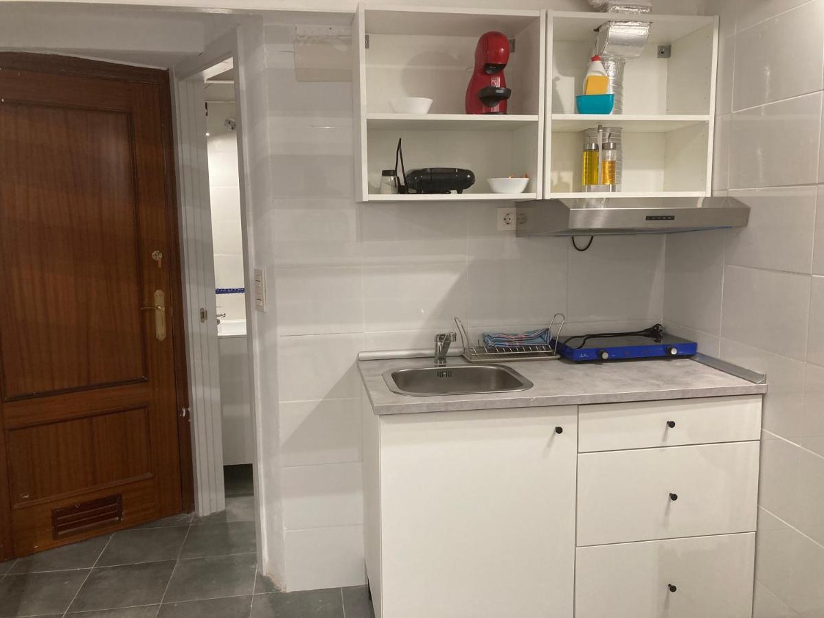 Golondrinas De Malaga "Apartamentos Con Mucho Arte" Y Terraza Solarium En Coliving Ngoại thất bức ảnh